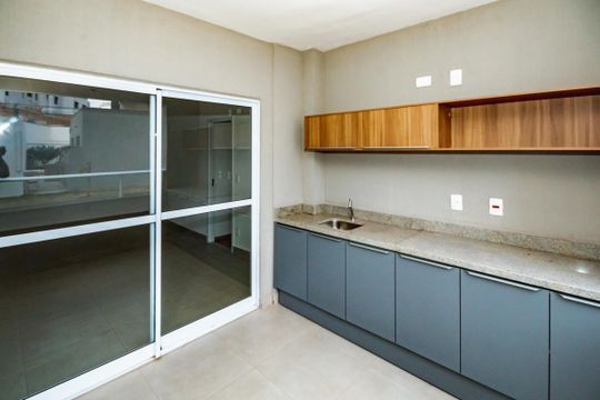 Apartamento à venda com 3 quartos, 80m² em Pampulha, Belo Horizonte