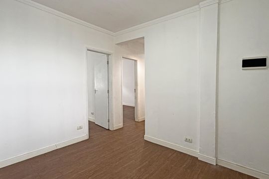 Sala de apartamento para alugar com 2 quartos, 54m² em Paquetá, Santos