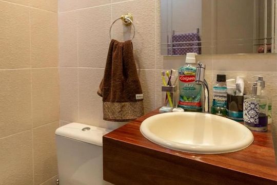 Banheiro de apartamento à venda com 2 quartos, 61m² em Vila Lageado, São Paulo