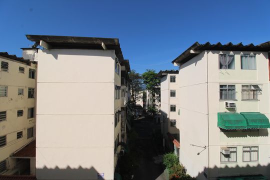 Quarto 1 - Vista de apartamento para alugar com 2 quartos, 38m² em Taquara, Rio de Janeiro