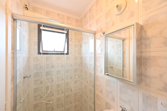 Banheiro Social de apartamento para alugar com 1 quarto, 31m² em Mirandópolis, São Paulo