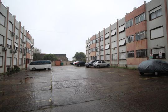 Garagem de apartamento para alugar com 1 quarto, 45m² em Vila Jardim, Porto Alegre