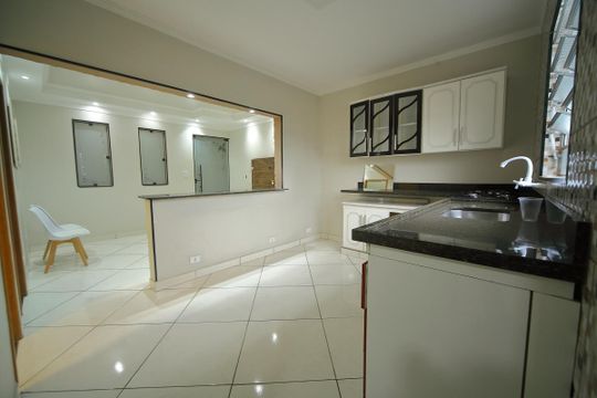 Casa para alugar com 2 quartos, 225m² em Jardim Joao de Barro, São Bernardo do Campo