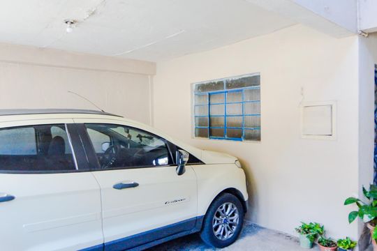 Garagem de casa para alugar com 2 quartos, 200m² em Jardim Cumbica, Guarulhos