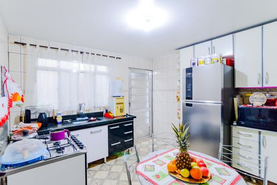 Cozinha de casa para alugar com 2 quartos, 200m² em Jardim Cumbica, Guarulhos