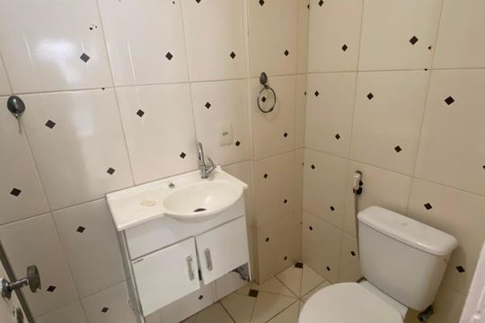Banheiro de apartamento para alugar com 3 quartos, 86m² em Barra da Tijuca, Rio de Janeiro