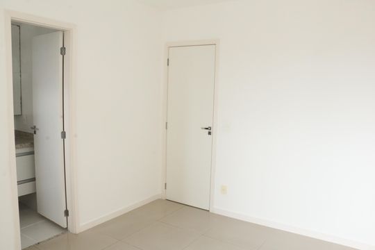 quarto de apartamento para alugar com 2 quartos, 90m² em Palmeiras, Nova Iguaçu