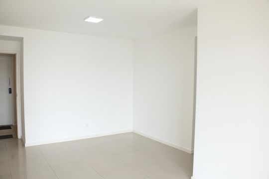 Apartamento para alugar com 2 quartos, 90m² em Palmeiras, Nova Iguaçu