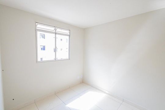 Quarto 2 de apartamento à venda com 2 quartos, 45m² em São João Batista, Belo Horizonte