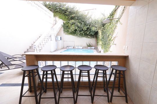 Churrasqueira - Vista de casa à venda com 5 quartos, 600m² em Vila Campo Grande, São Paulo