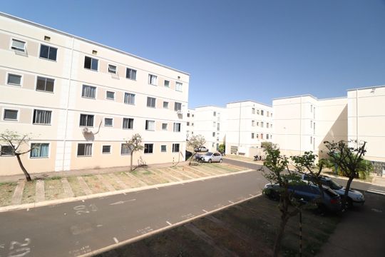 Vista de apartamento para alugar com 2 quartos, 44m² em Shopping Park, Uberlândia