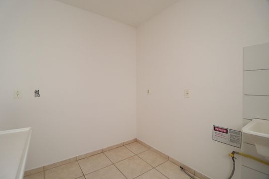 Cozinha de apartamento para alugar com 2 quartos, 44m² em Shopping Park, Uberlândia