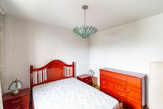 Quarto  de apartamento à venda com 1 quarto, 65m² em Vila Guarani, São Paulo