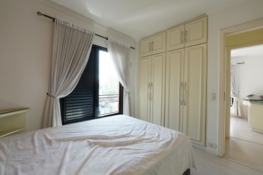 Suíte de apartamento à venda com 2 quartos, 110m² em Vila Monumento, São Paulo