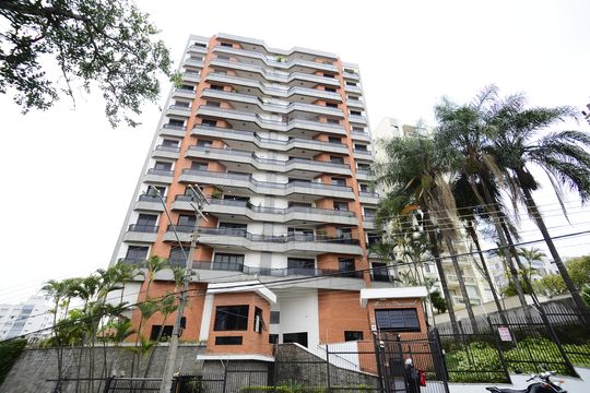 Fachada de apartamento à venda com 2 quartos, 110m² em Vila Monumento, São Paulo