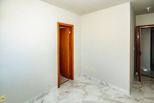Suíte de apartamento para alugar com 2 quartos, 60m² em Santa Rosa, Belo Horizonte