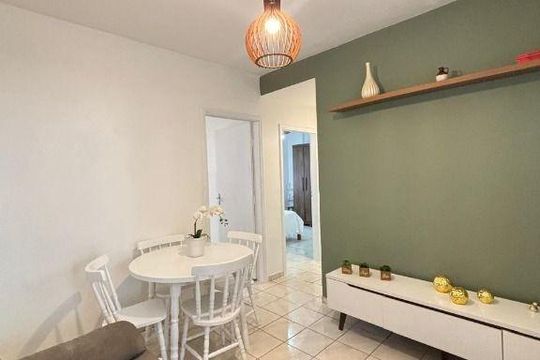 Apartamento para alugar com 2 quartos, 50m² em Gonzaga, Santos