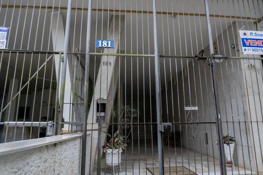 Fachada de apartamento à venda com 1 quarto, 46m² em Tijuca, Rio de Janeiro