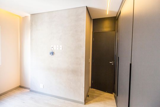 Quarto de apartamento para alugar com 1 quarto, 52m² em Alphaville Empresarial, Barueri