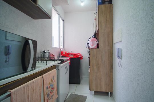 Cozinha de apartamento para alugar com 2 quartos, 44m² em Santa Rosa de Lima, Porto Alegre