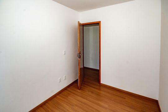 Apartamento para alugar com 2 quartos, 49m² em Braúnas, Belo Horizonte