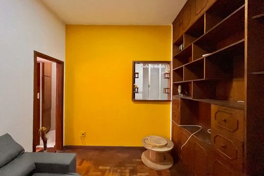 Sala de apartamento para alugar com 1 quarto, 47m² em Copacabana, Rio de Janeiro