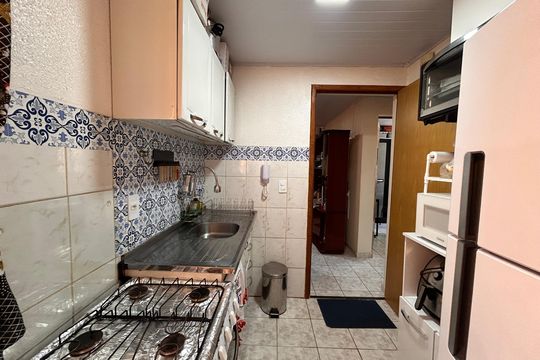 Apartamento à venda com 2 quartos, 47m² em Jardim Laguna, Contagem