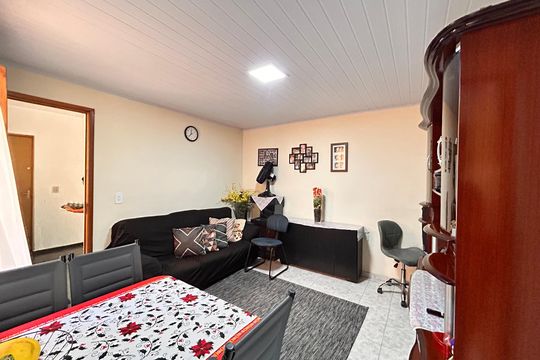 Apartamento à venda com 2 quartos, 47m² em Jardim Laguna, Contagem