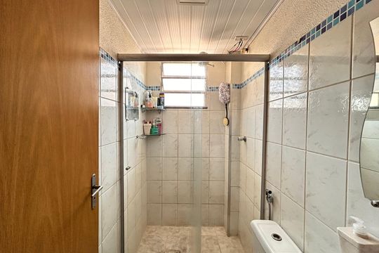 Apartamento à venda com 2 quartos, 47m² em Jardim Laguna, Contagem