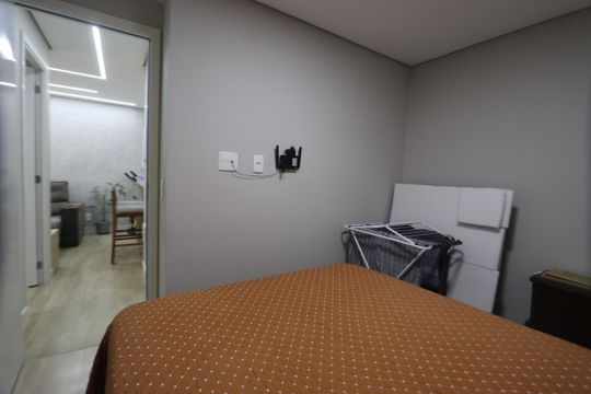 Quarto 1 de apartamento à venda com 2 quartos, 33m² em Jardim Adutora, São Paulo