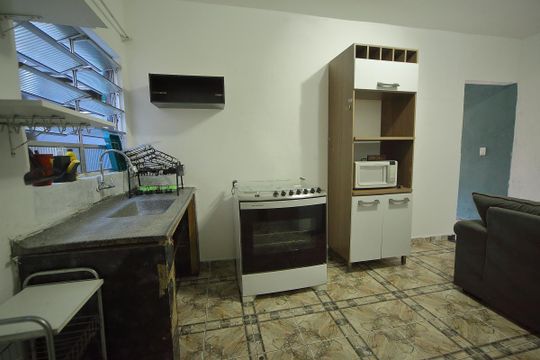 Sala/Cozinha  de casa para alugar com 1 quarto, 70m² em Inamar, São Bernardo do Campo