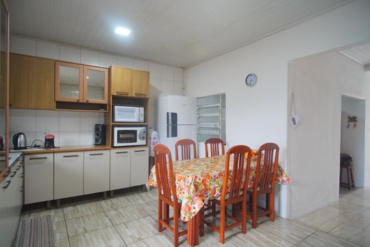 Cozinha de casa à venda com 3 quartos, 166m² em Santos Dumont, São Leopoldo