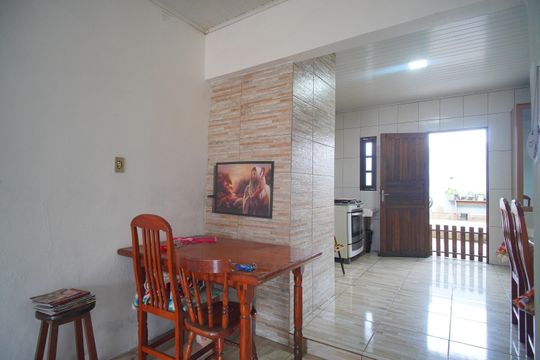 Churrasqueira de casa à venda com 3 quartos, 166m² em Santos Dumont, São Leopoldo