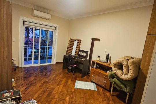 Quarto de casa de condomínio à venda com 4 quartos, 312m² em Residencial Tres (Alphaville), Santana de Parnaíba