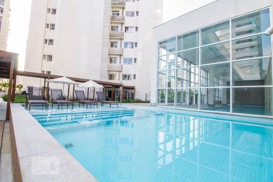 Área comum - Piscina de apartamento para alugar com 3 quartos, 123m² em Savassi, Belo Horizonte