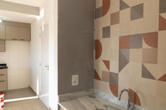 Banheiro de apartamento para alugar com 1 quarto, 33m² em Parque Industrial, Campinas
