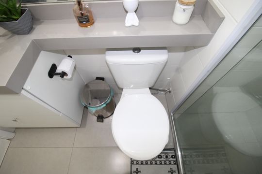 Banheiro de apartamento à venda com 2 quartos, 42m² em Itaquera, São Paulo