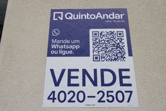 Fachada de apartamento à venda com 2 quartos, 42m² em Itaquera, São Paulo