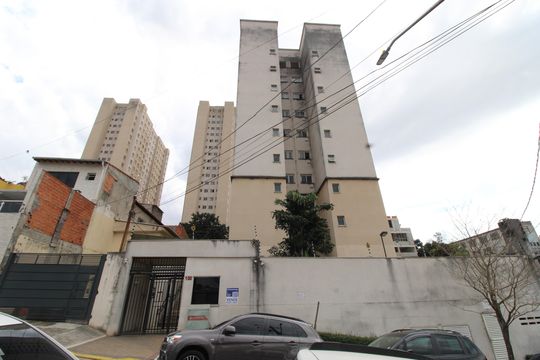 Fachada de apartamento à venda com 2 quartos, 42m² em Itaquera, São Paulo