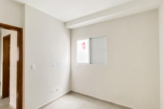 Apartamento para alugar com 2 quartos, 36m² em Vila Nhocuné, São Paulo