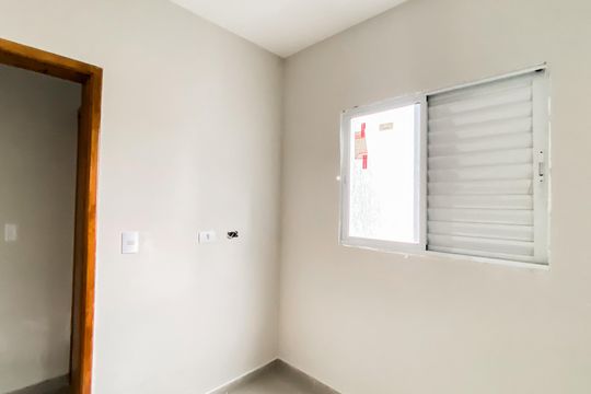 Apartamento para alugar com 2 quartos, 36m² em Vila Nhocuné, São Paulo