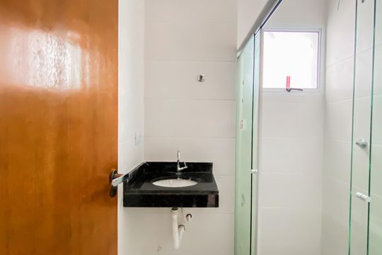 Apartamento para alugar com 2 quartos, 36m² em Vila Nhocuné, São Paulo