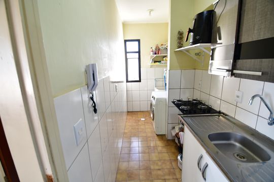 Cozinha de apartamento à venda com 1 quarto, 51m² em Centro, Campinas
