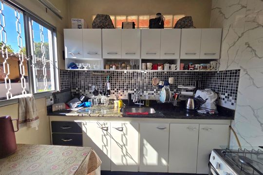 Cozinha  de casa à venda com 4 quartos, 150m² em Diamante, Belo Horizonte