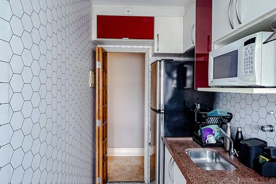 Cozinha de apartamento para alugar com 2 quartos, 50m² em Chácara Califórnia, São Paulo