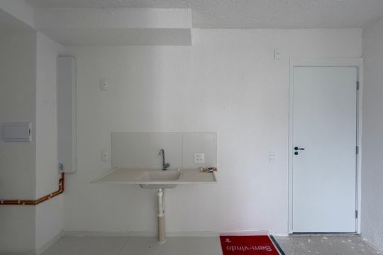 Cozinha  de apartamento à venda com 2 quartos, 32m² em Jardim Caravelas, São Paulo