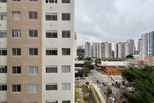 Vista  de apartamento à venda com 2 quartos, 32m² em Jardim Caravelas, São Paulo