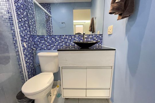 Banheiro do Quarto 1 de apartamento à venda com 2 quartos, 66m² em Jardim Amaralina, São Paulo