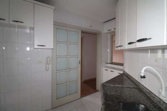 Cozinha de apartamento para alugar com 2 quartos, 54m² em Santana, São Paulo