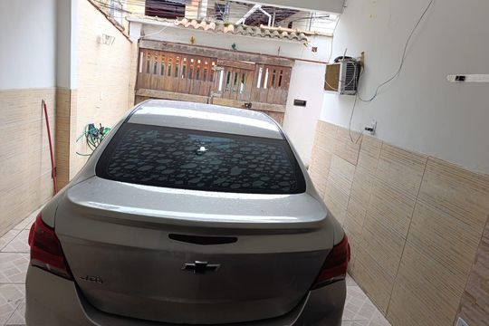 Garagem de casa para alugar com 1 quarto, 58m² em Freguesia (Ilha do Governador), Rio de Janeiro